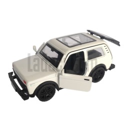 Lada Niva, Çek Bırak Oyuncak, 1/18 Model Araç, Beyaz